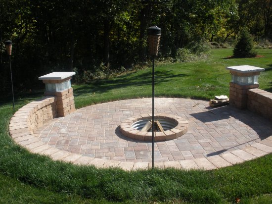 Paver circle/ pillar lights Photo